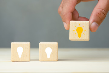 父亲的车能过户给儿子吗